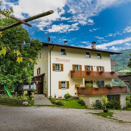 Mareinhof - Urlaub Auf Dem Apfelbauernhof Appartement Partschins Buitenkant foto
